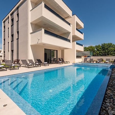 Apartments Menalo Elegance Затон Экстерьер фото