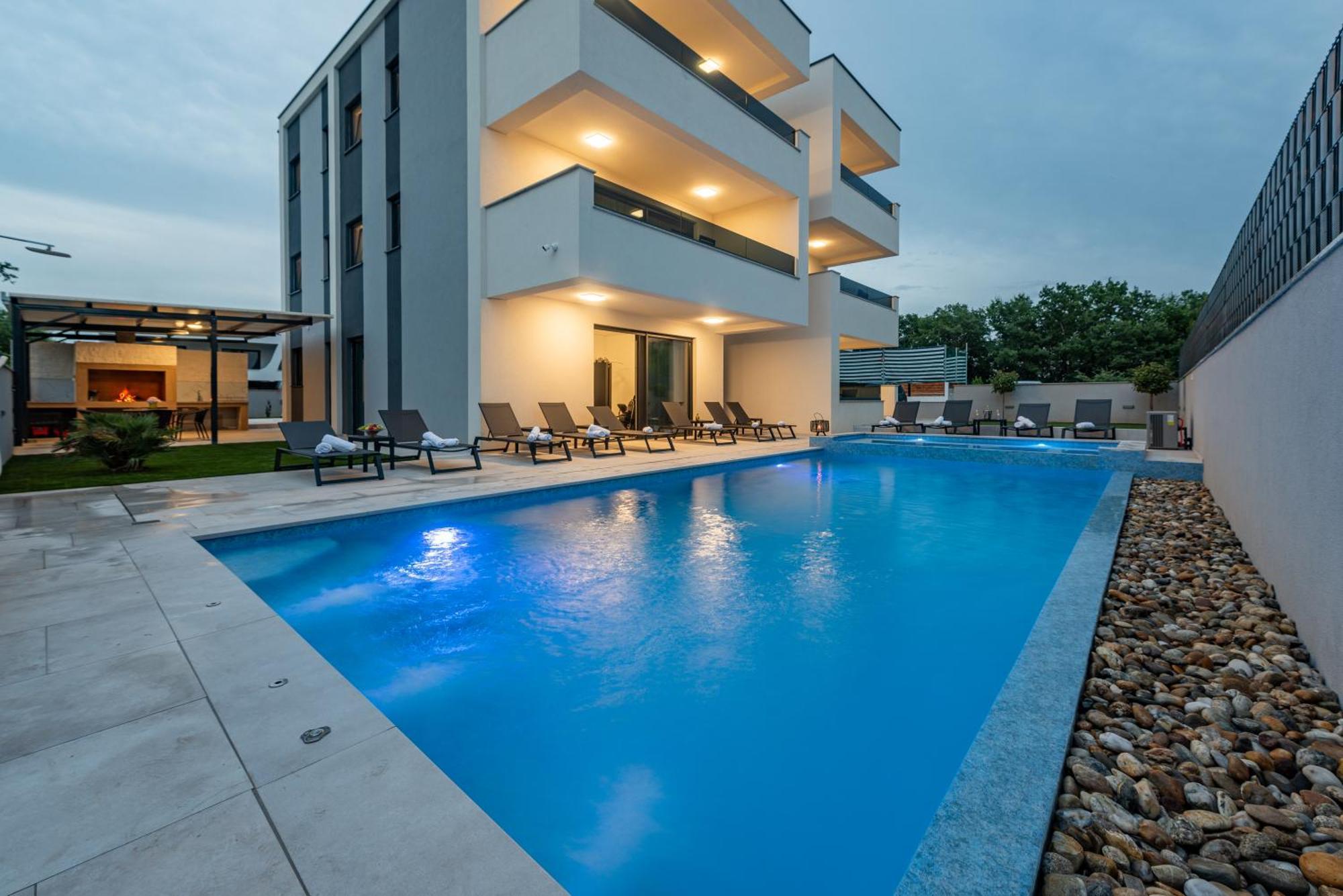 Apartments Menalo Elegance Затон Экстерьер фото