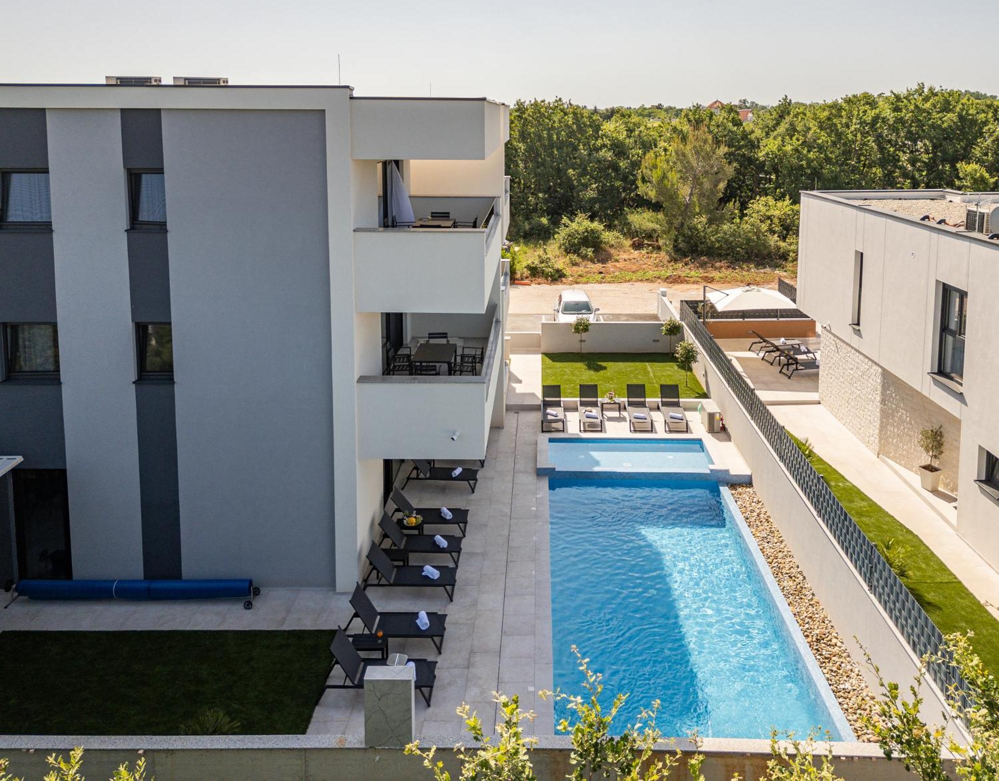 Apartments Menalo Elegance Затон Экстерьер фото