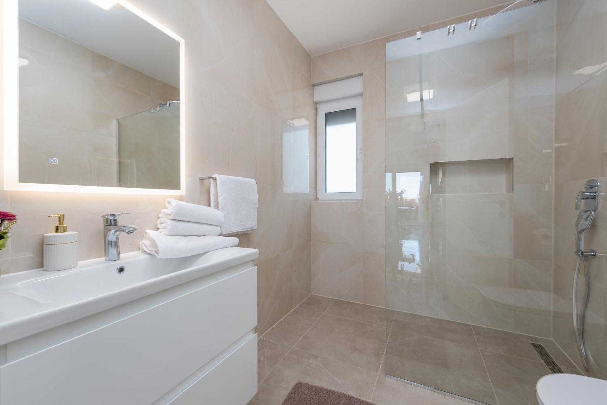 Apartments Menalo Elegance Затон Экстерьер фото