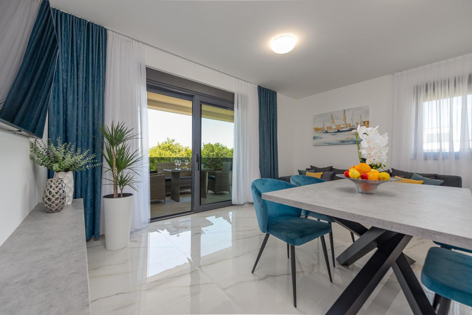 Apartments Menalo Elegance Затон Экстерьер фото