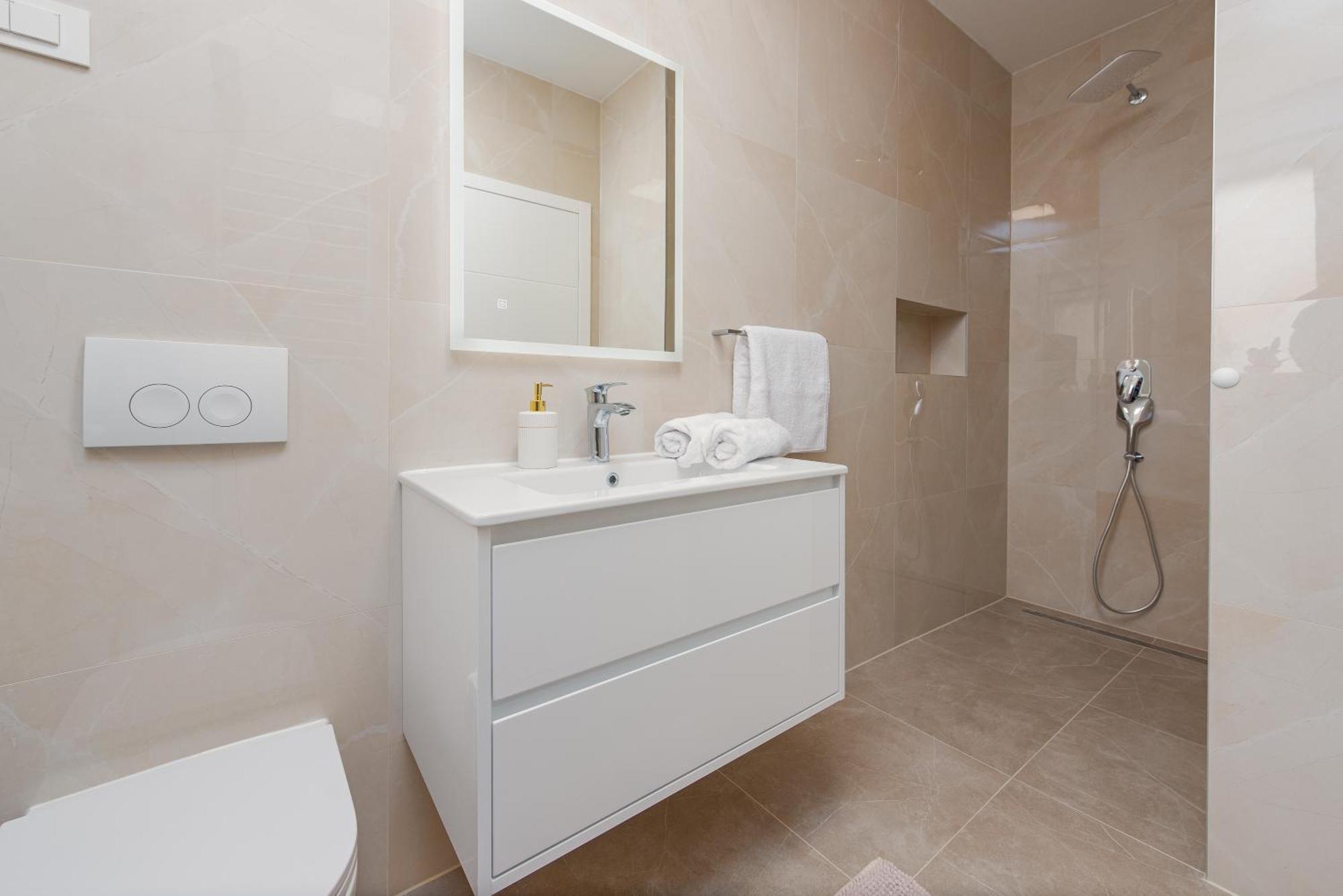 Apartments Menalo Elegance Затон Экстерьер фото